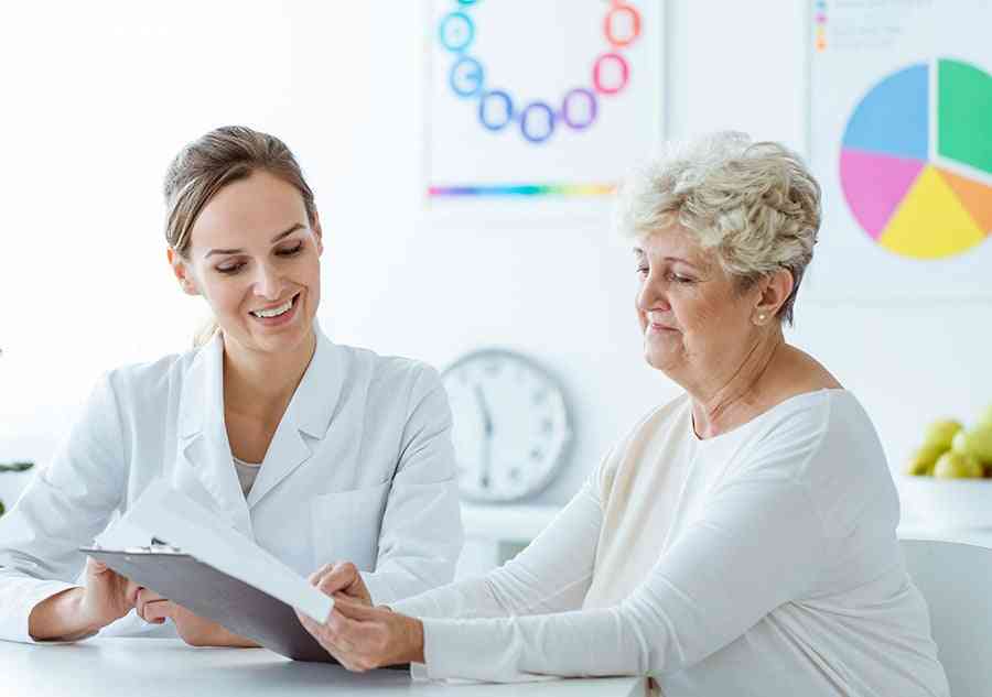 Senior patient with registered dietician